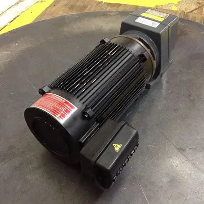 USED POWERTEC 04VCBN2A8.0AB