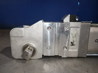 USED DESTACO 82M3ND0006NL81