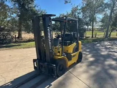 USED 2014 HYUNDAI 25G-7A