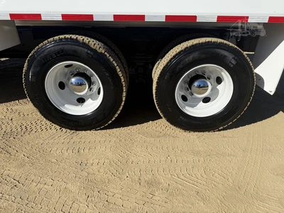 Used 2015 FREIGHTLINER BUSINESS CLASS M2 106 Water Trucks California US | Mittry Construction #1498402