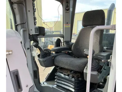 2011 Caterpillar 12M