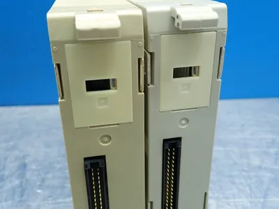 USED OMRON C200HOD212