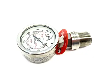 USED WINTERS STAIN. STEEL LIQUID FILLED GAUGE, D15992T FLUSH MOUNT DIA. SEAL
