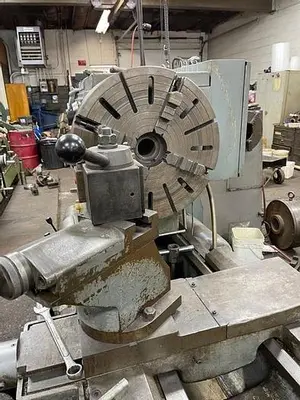 USED 1974 CINCINNATI LR