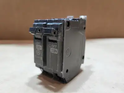Used GENERAL ELECTRIC THHQB230 Switchgears British Columbia CA | Lenmark #1438603