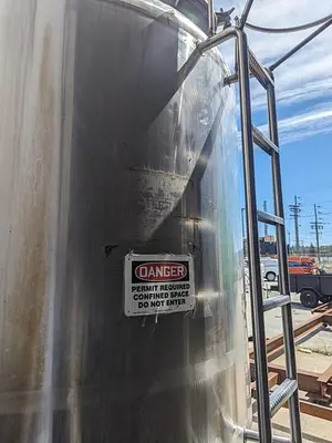 Paul Mueller SS Tank with Agitation