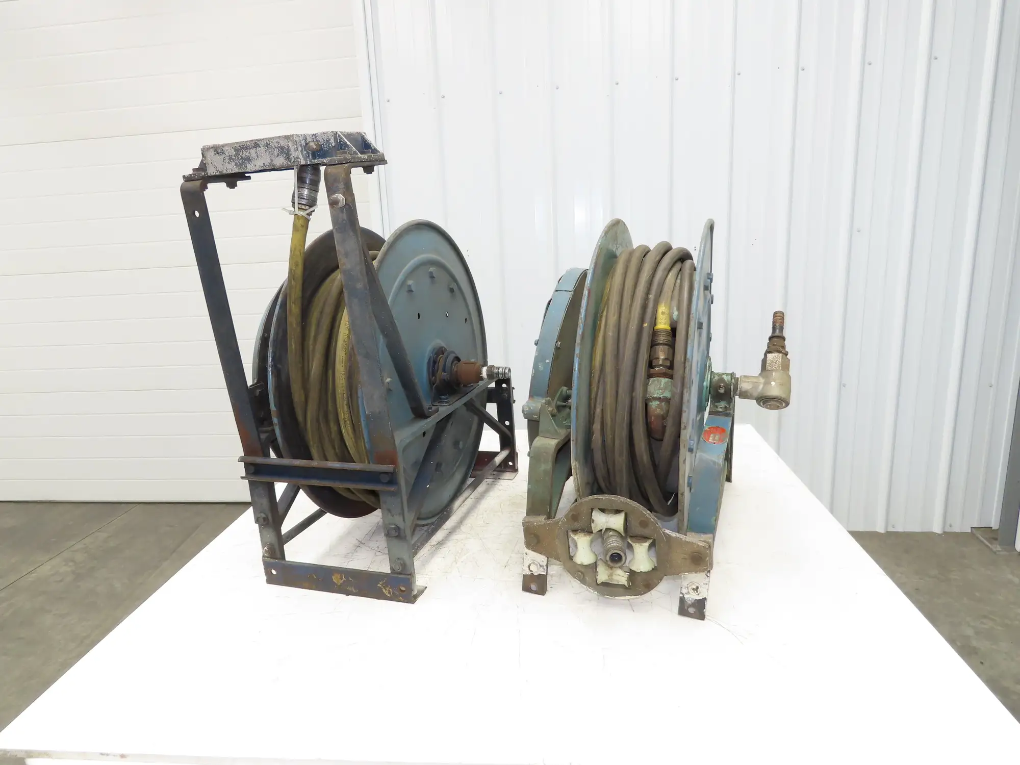 Hannay Reels 818-23-24B Retractable Industrial Water Hose Reel 1/2" Lot Of 2