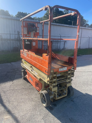 USED 2015 JLG 1930ES