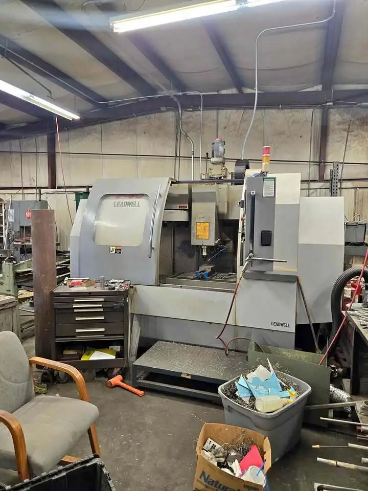 USED 2005 LEADWELL V-40