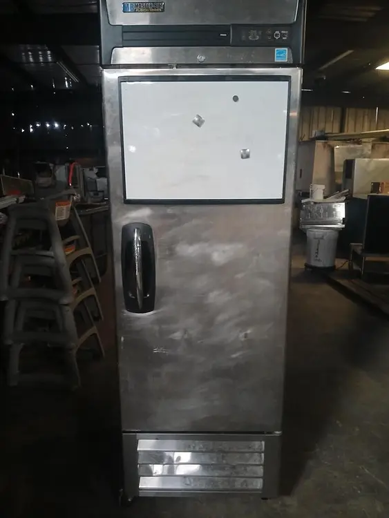 Used MASTERBUILT F23-S Refrigerators Tennessee US | BAKE Marketing #746095