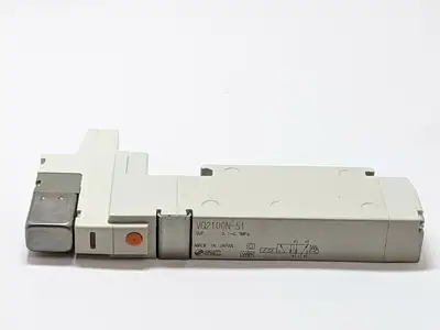USED SMC PNEUMATIC SOLENOID VALVE 4 WAY