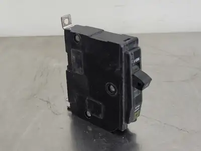 USED SQUARE D QOB120