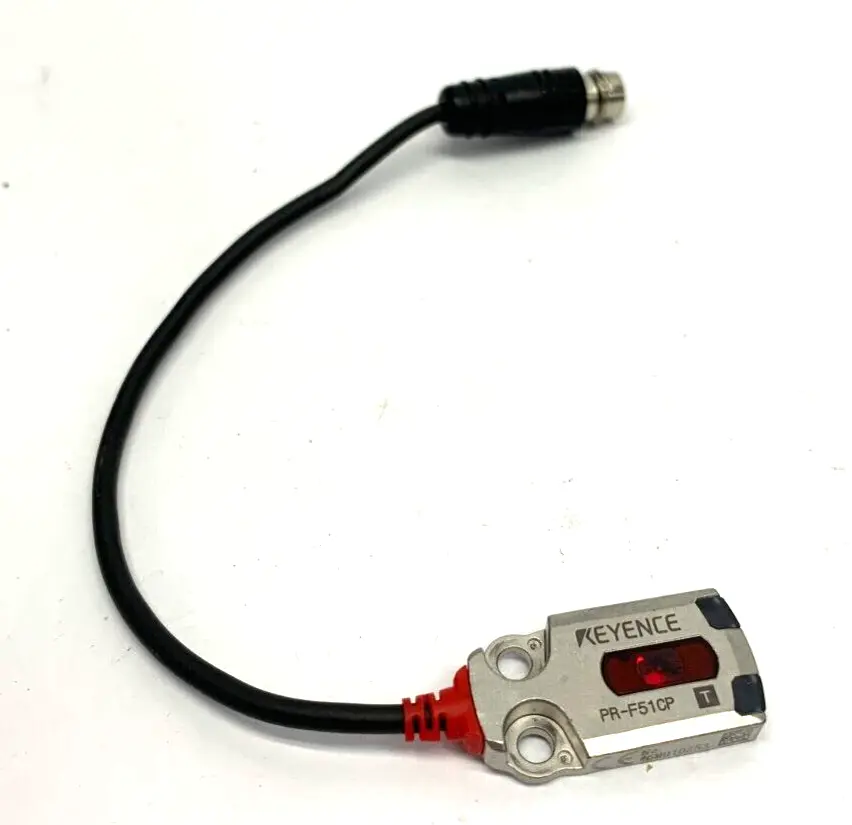 PR-F51CP | Keyence  Photoelectric Sensor Transmitter Thrubeam 0.6m 4-Pin 10-30VDC - Used