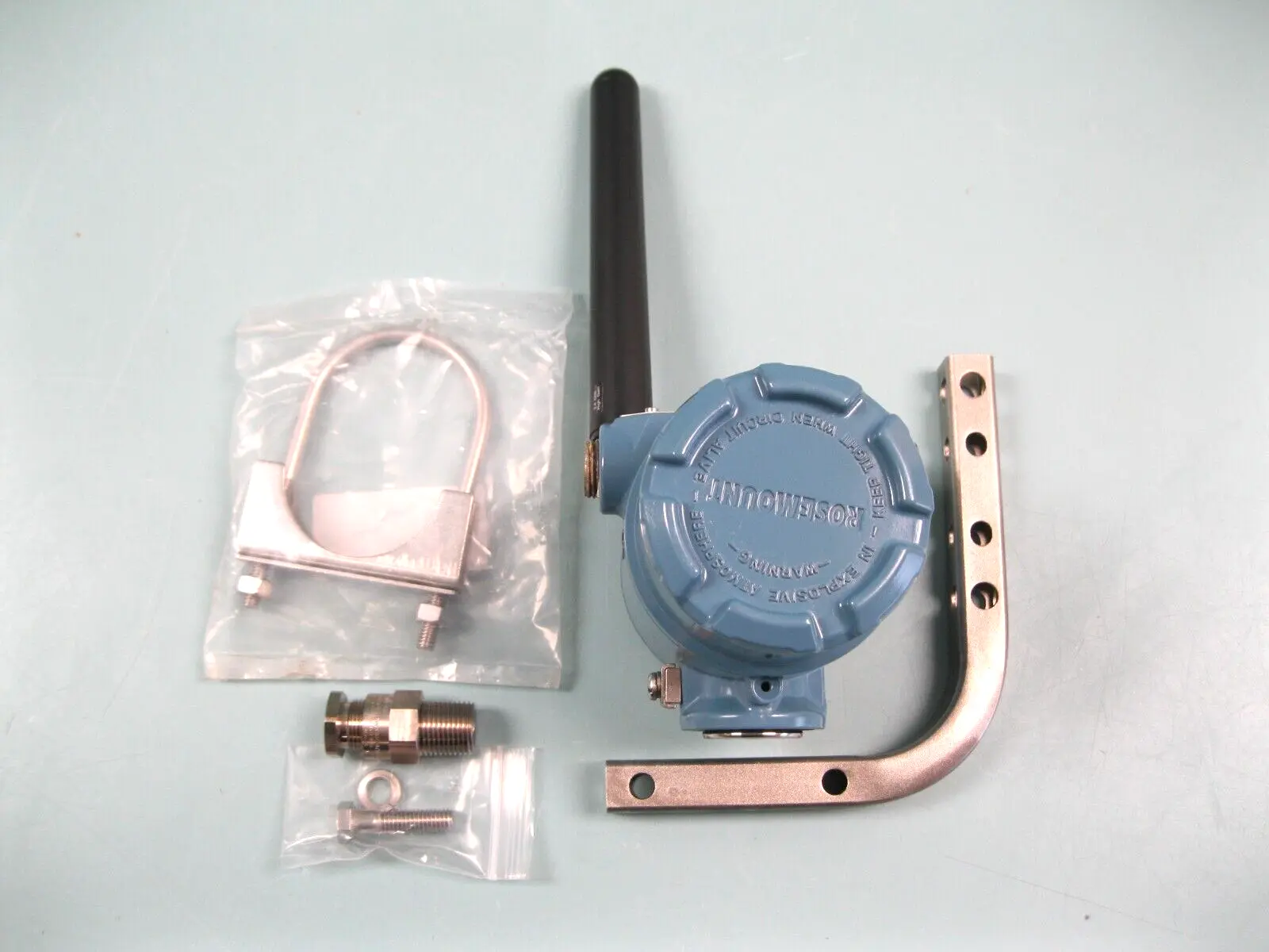NEW Rosemount 702 DX32D1I5WA3WM1B4G2