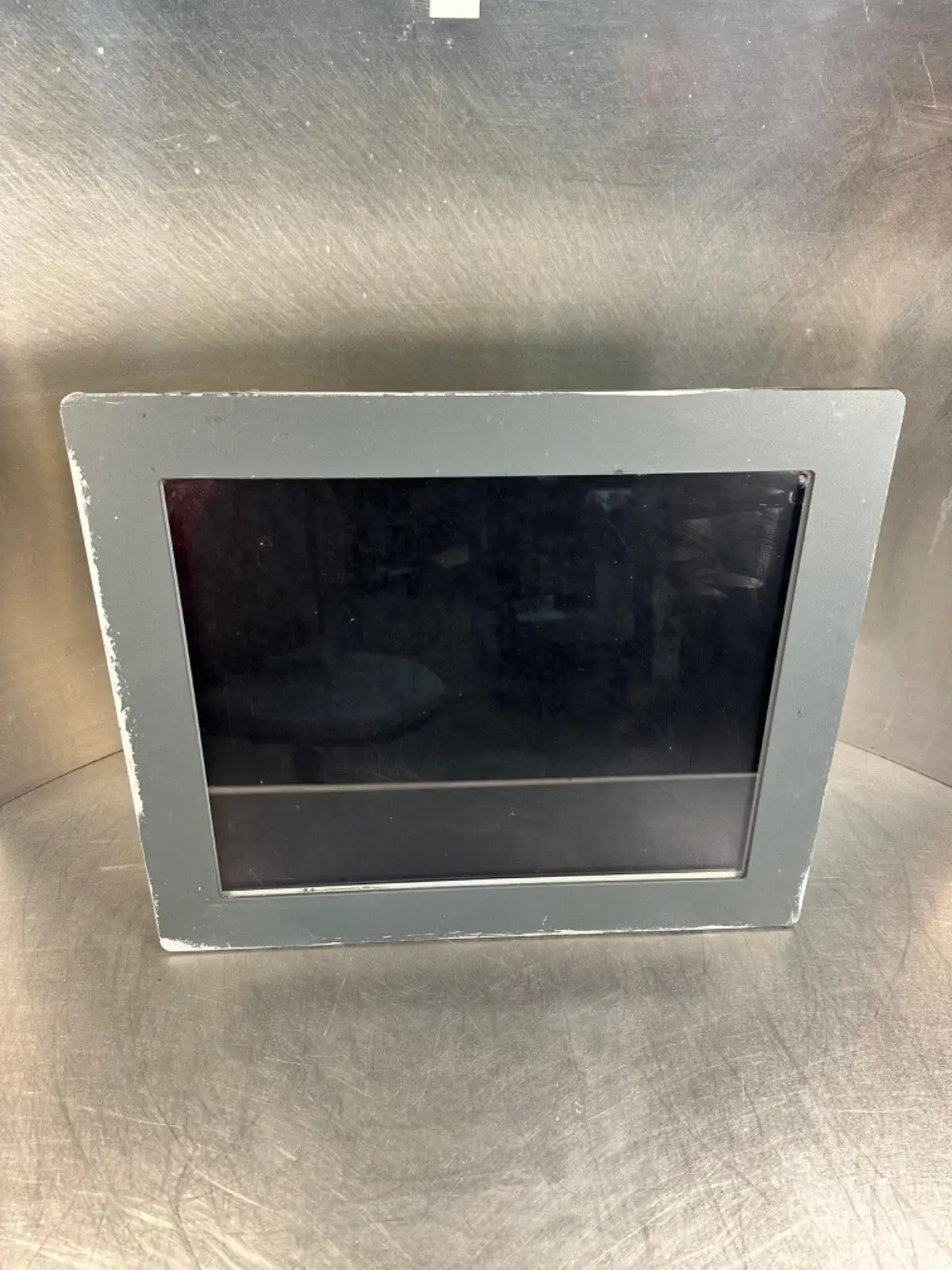 Atlas ATM1900 SXGA 19" 100-240V 50-/60Hz 1.0A MAX (2F-1)