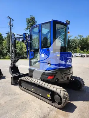 USED 2026 BLU B35