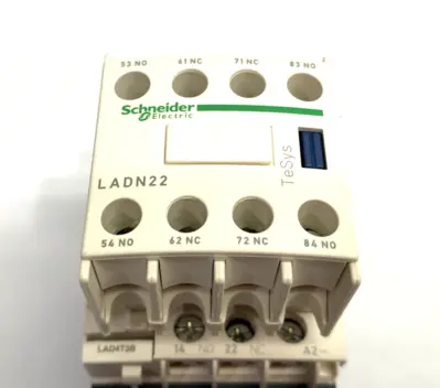 USED SCHNEIDER ELECTRIC TESYS CONTACTOR 65A 3-POLE W/ LADN22 AUX. CONTACT