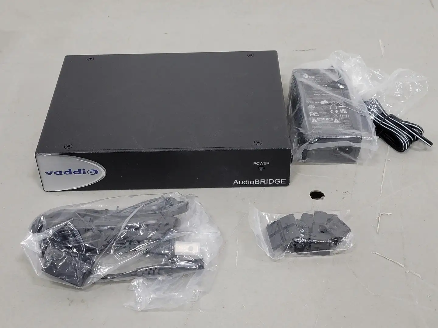 NEW VADDIO 998-8535-000