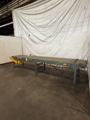 16' X 30" HYTROL POWERED CONVEYOR. STOCK # 0662425.