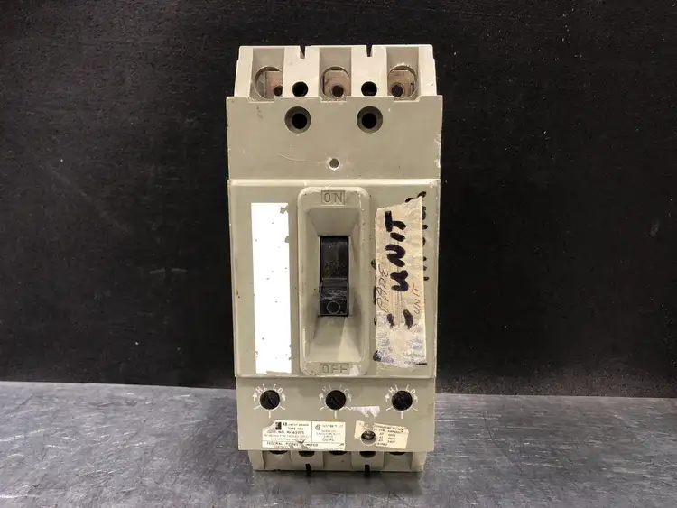 Used FEDERAL PIONEER HFJ631125 Switchgears British Columbia CA | Lenmark #244055