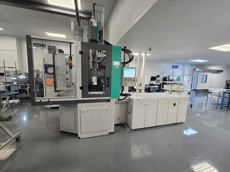 Used 2022 ARBURG 1200T-1000-290 VERTICAL Injection Molding Machines California US | Machinery Network #877677