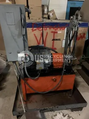 Used BLACK CLAWSON 60 INCH X 72 INCH ROLL SPLITTER Roll Splitters Wisconsin US | US Recycling Equipment #1419524