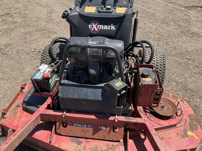 USED 2016 EXMARK VANTAGE