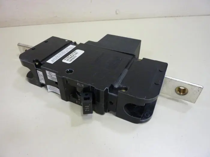 Used EATON CORPORATION GJ1P-Z193-1 Circuit Breakers Michigan US | Ideal Machinery #600961