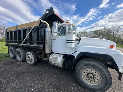 Used 2000 MACK RD688S Dump trucks Ohio US | Proxy Equipment #1388620