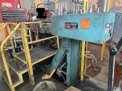 Used NATIONAL 3-DIE 4-STATION Bolt Making Machines New York US | Barbarotto Int'l Sales Corp #1332943