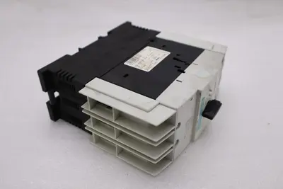 SIEMENS 3RV1742-5BD10  CIRCUIT BREAKER 15A STOCK H1426