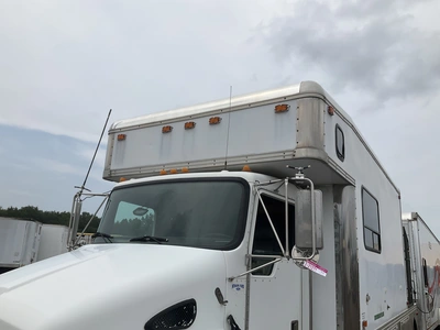 Used 1995 KENWORTH T300 Campers, Caravans, Motorhomes Michigan US | Miedema Asset Management Group #1342328