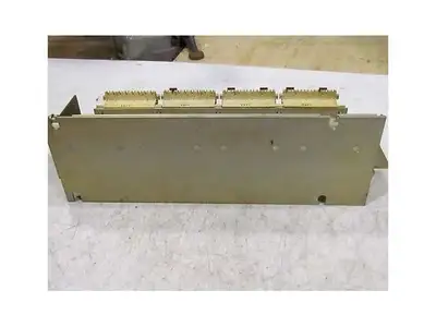 Gould Modicon B546 I/O Input Output PLC Slot Rack Housing Chassis