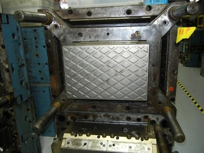 Crate 18.5" x 12.5" x 12" mold