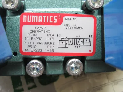 NEW NUMATICS 122BB400V VALVE