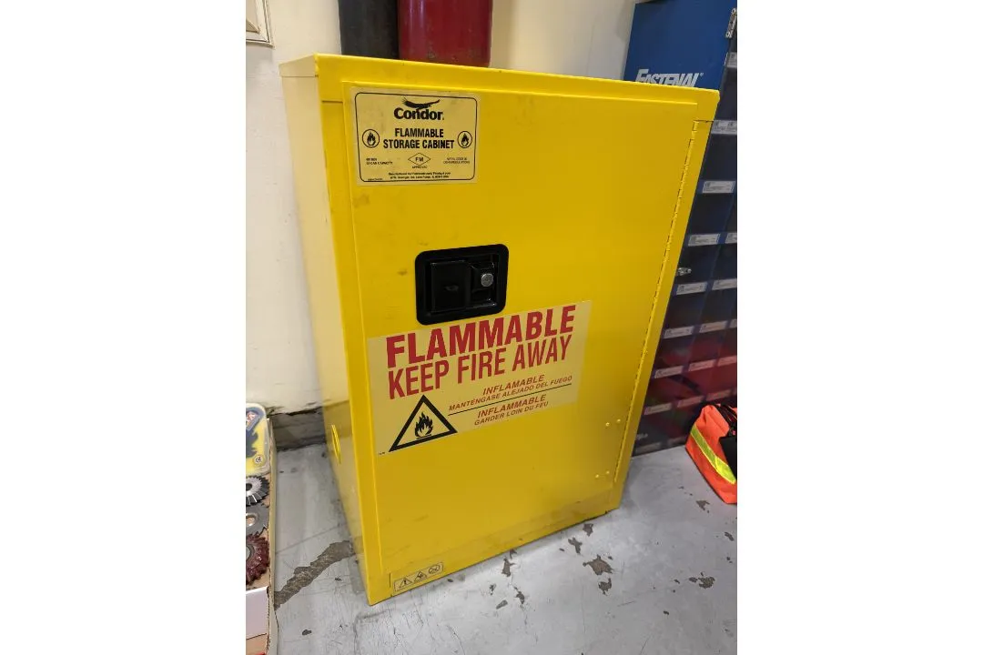 Used _UNKNOWN_ _UNKNOWN_ Hazardous Storage Units Utah US | KD Auctions #1553984