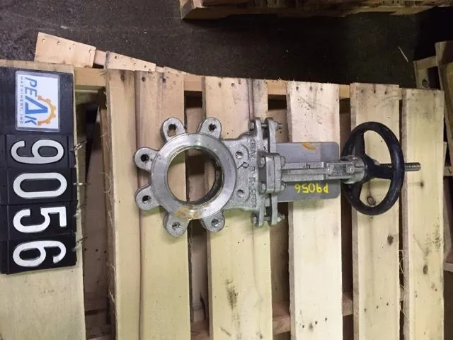Used SF Equipment Inc. 316M Valves/Fittings Minnesota US | Peak Machinery, Inc. #287596