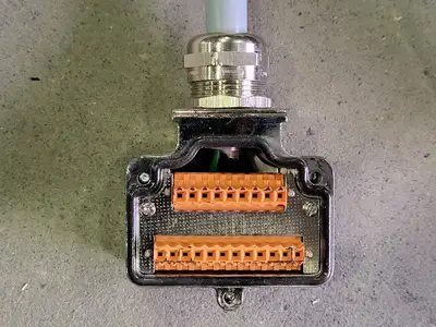 3.9 meters Oflex Flexible Cable w/ Hose and Connector