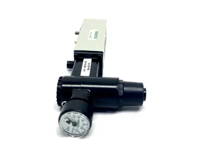 122RS100J000000 | Numatics  Pneumatic Manifold Sandwich Regulator 10-130 PSI - New – Open box