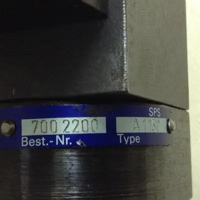 USED PACIFIC SCIENTIFIC R24SSNA-R1-NS-NV-03