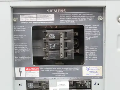 Siemens S1C30BL100ATS Load Center Panel Board 100A 208Y/120V 3Ph 4W Main Breaker