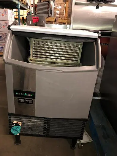 Used ICE 0 MATIC ICEU220HA Ice Machines British Columbia CA | Surrey Food Equipment #432468