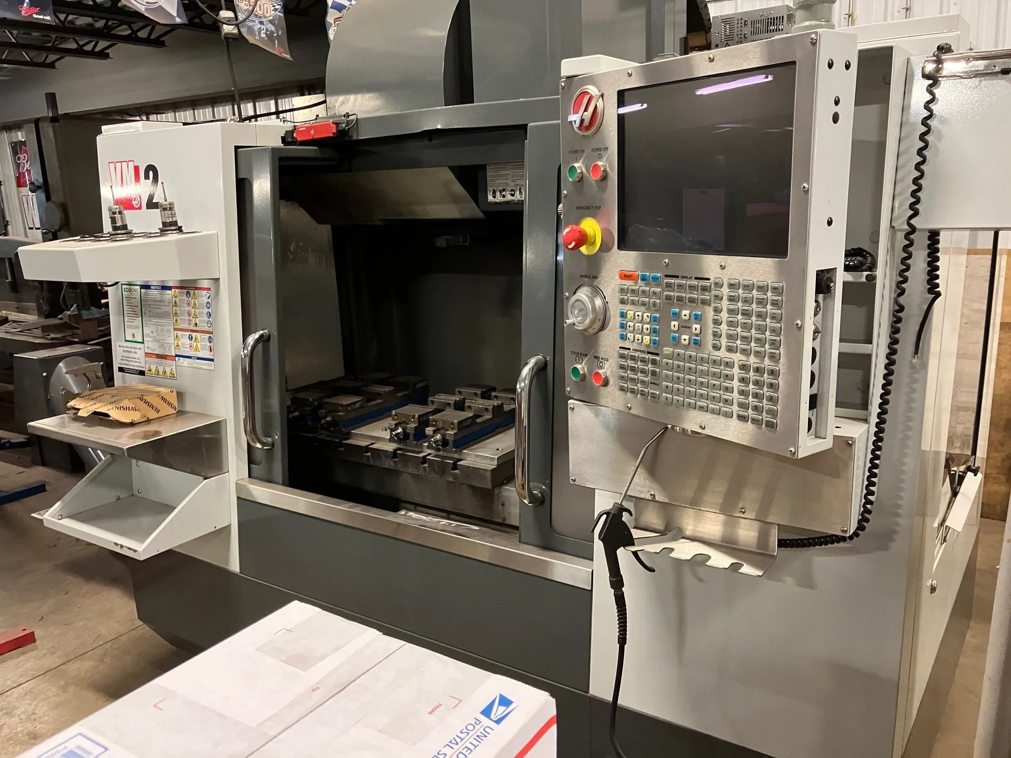 USED 2011 HAAS VM-2