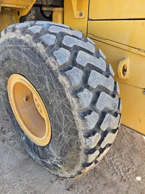 USED 2013 JOHN DEERE 544K