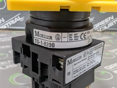 Moeller T0-1-8200/EA/SVB Rotating Cam Lockable Main Switch New NIB