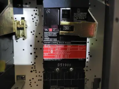 Dual 30A Circuit Breaker MCC Bucket