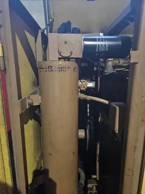 Used 1992 KAESER BS 44 Rotary Screw & Sliding Vane Air Compressors CZ | Amaron s.r.o. #1056605