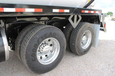 Used 2018 FREIGHTLINER 114SD Septic/Sewer/Vacuum Trucks Texas US | Roll Off Truck World #1491812
