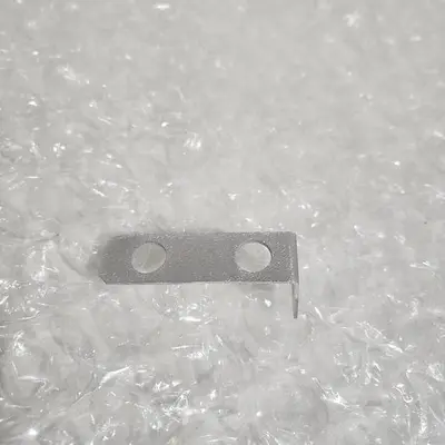 BRACKET SHROUD BOTTEM BACK SIDE LOAD LOCK M00001625