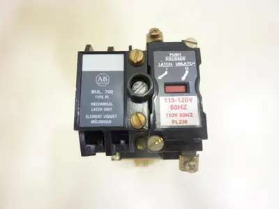 USED ALLEN BRADLEY 700-P400A1 SER B